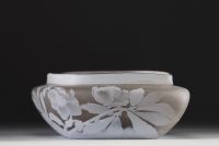 DAUM Nancy - Acid-etched multi-layer glass planter decorated with cameo strawberry flowers, signed.