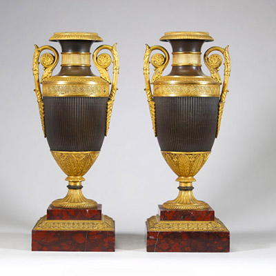 Paire de vases en bronze à double patine et bronze doré, époque Empire