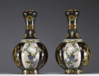 China - Pair of cloisonné enamel vases with flowers and dragons, Qing dynasty, circa 1900.
