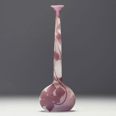 Émile GALLÉ (1846-1904) Acid-etched multi-layered glass vase decorated with clematis, signed.