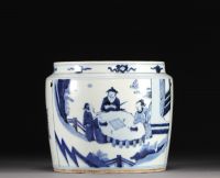 China - Perfume burner in blue porcelain with figures, 18th century.
