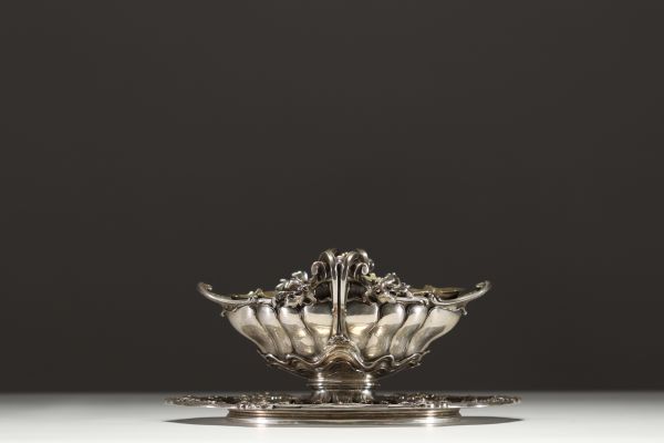 Wolfers - Sauceboat in solid silver and gilt, Wolfers hallmark under the piece.