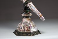 Hermann BÖHM (1850-1922) Rare and important enamel and silver horn decorated with antique scenes overhanging a Protome, Vienna, 19th century.