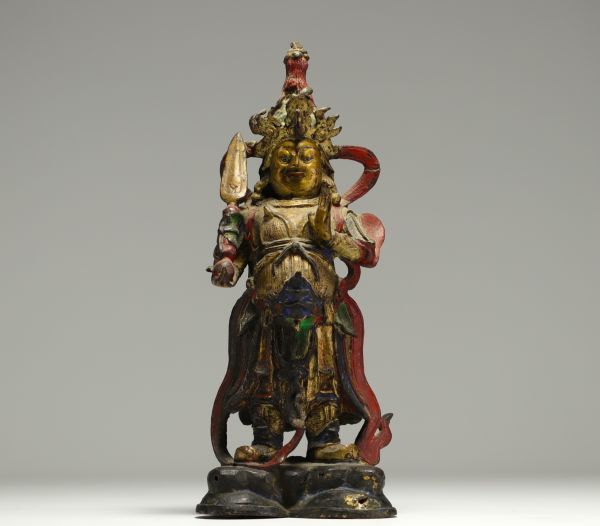 Chine - Sujet en bronze polychrome représentant WEI TUO PUSA, époque Ming.