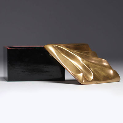 Monique GERBER (XX-XXI) Lacquered wood box, bronze lid, circa 1960-70