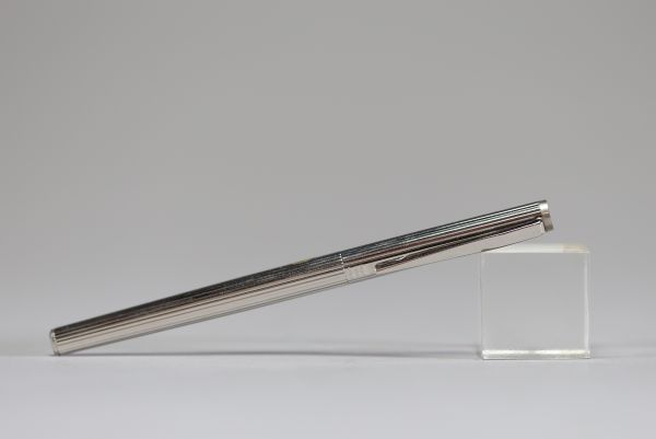 Montblanc Meisterstück - Stylo plume modèle Noblesse, plume en or 14ct.