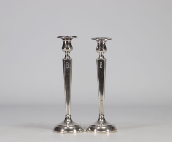 Pair of English sterling silver candlesticks from 20th century