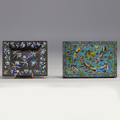Chine - Ensemble composé d'une boîte et d'une coupelle en émail cloisonné, XIXe siècle.