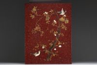 Japon - Plaque en laque à décor d'oiseaux, époque Meiji.