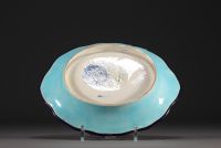 Longwy - Ensemble de deux plats en faïence et émaux à décor de caille et de fleurs, XXème.