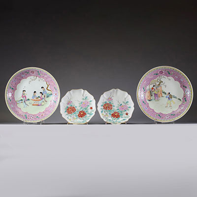 Chine - Ensemble de 4 assiettes en porcelaine , époque république