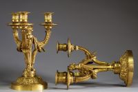 Jean-Charles DELAFOSSE (1734-1789) dans le goût de - Paire de candélabres en bronze doré d'époque Louis XVI, dernier quart XVIIIème.