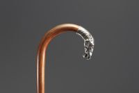 Canne en argent massif à motif de tête de cheval, poinçon 800.