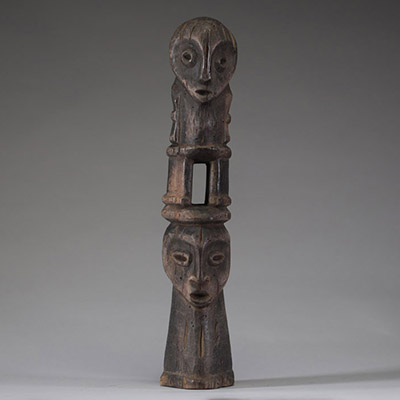 Afrique RDC - Figure du Bwami Lega / Warega en bois sculpté, Congo RDC.