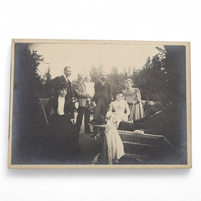 Charles Lefébure (1862–1943) – Rare photographie d'Henry van de Velde au Bloemenwerf, vers 1895–1900.