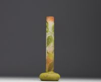 Émile GALLÉ (1846-1904) Acid-etched multi-layered glass vase decorated with maple flowers, signed with a star.