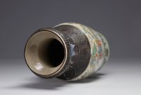 Chine - Vase en porcelaine de Nankin à décor scène de batailles, XIXe siècle.