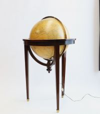 GIRARD & BARRERE, Paris - Luminous glass globe, tripod mahogany base, zodiac signs on wooden belt, circa 1930