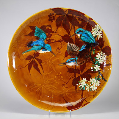 Émile Difflotte (1856–1933) pour Boch Frères La Louvière Imposant plat décoratif aux martins-pêcheurs – Fin XIXᵉ .