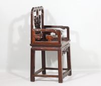 China - Vietnam - Armchair in exotic wood and mother-of-pearl inlay for the Peranakan Nyonya market, 19th century.