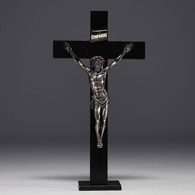 Christ on the Cross in solid silver, gold and rubies, Pontifical hallmark, Rome, late 17th century.