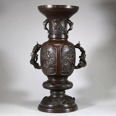 Japon - Vase en bonze