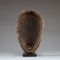 Afrique RDC - Masque Lega en bois sculpté, première moitié XXème.