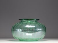 Napoleone MARTINUZZI (1892-1977) pour Venini - Vase sphérique aplati et strié en verre vert transparent, vers 1925