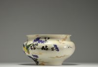 Henri BARNOIN - Grand cache pot en faïence de Longwy à décor d'oiseaux et de fleurs, XIXème.