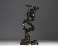 Japan - Large dragon in bronze with dark brown patina, Meiji period.