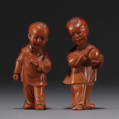 Chine - Couple d'enfants en buis, vers 1900/20.