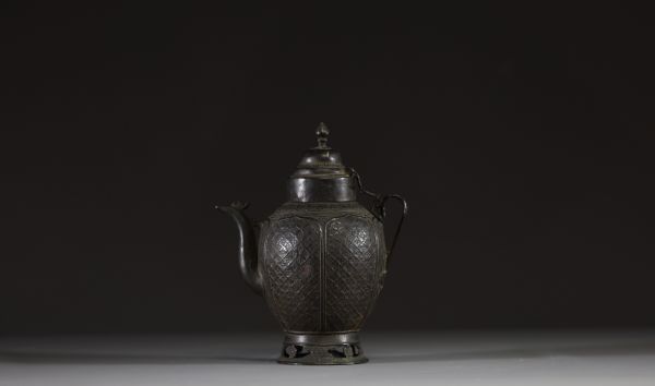Chine - Pichet en bronze - 18e siècle