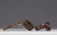 Chine - Ensemble d'objets en Jade ancien.