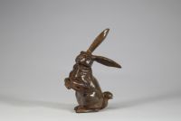 Pierre CHENET (né en 1922) – Lapin assis, sculpture en bronze