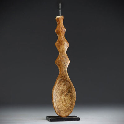 Africa DRC - Lega spoon. in bone, first half 20th century