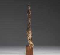 Africa DRC - Luluwa figurative flycatcher in carved wood.