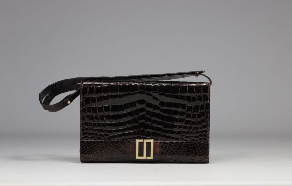 Christian DIOR, sac en crocodile de couleur marron vers 1970.