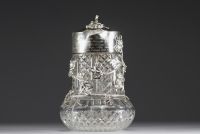 W. A. BOLIN - Moscow, 1891 - Sumptuous carafe in cut crystal and solid silver decorated with vines in relief, stamped Bolin, hallmarks KL and 84 zolotnik.