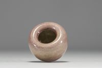 China - Small flamed porcelain brush pot, two-circle mark underneath, 19th century.