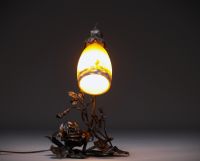 MULLER frères Lunéville - Lampe de table à décor de roses, pied signé Van Bockel.
