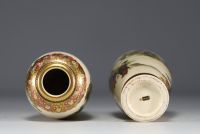 Japan - Pair of Satsuma porcelain vases decorated with elegant women.