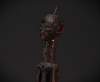 Grande statue Lulua - Bakwa-Luntu - collectée vers 1900 - Rep.Dem.Congo