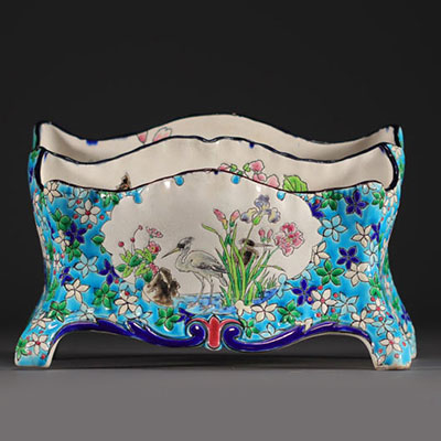 Longwy - Porte lettres en faïence et émaux à décor de héron, de mésange et de fleurs, XIXème.