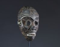 Afrique RDC - Masque Pendé en bois sculpté, Congo RDC, 1ère moitié XXème.