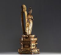 Japan - Carved lacquered and gilded wood Buddha on an openwork base, 19th century.