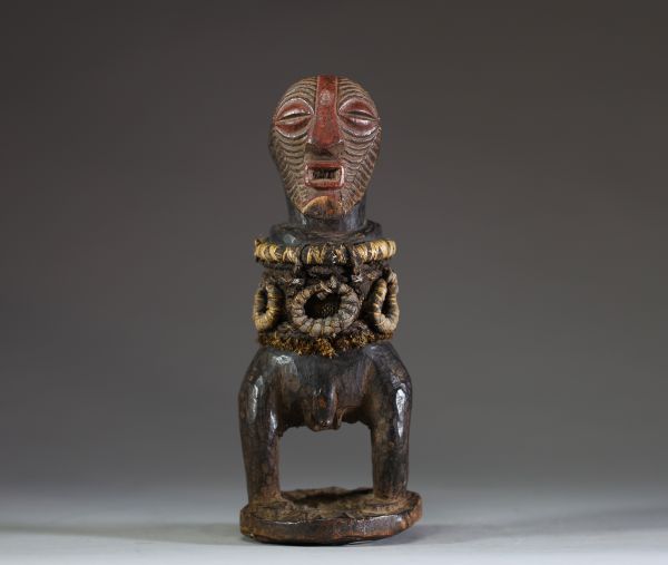 Afrique RDC - Fétiche Songye Kifwebe en bois sculpté, Congo RDC, 1ère moitié XXème.