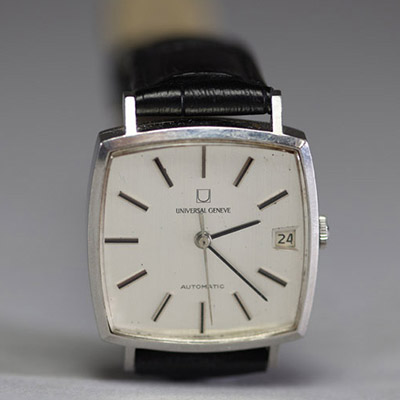 Universal Genève - Montre homme à remontage automatique, vers 1967.