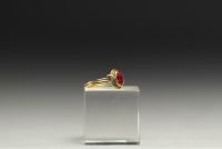 Bague en or 18k, Rubis de taille ovale, pour un poids total de 3,4gr.