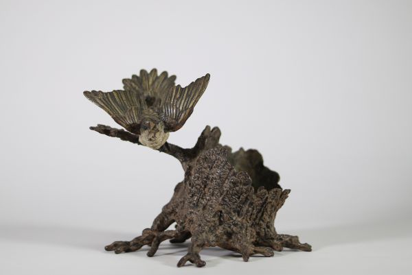 Bronze de Vienne – Oiseau sur une souche, début XXe siècle.