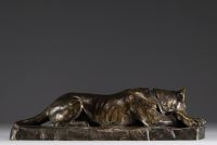 Georges Lucien GUYOT (1885-1973) - ‘Dog at rest’ Bronze with shaded brown patina, signed.
